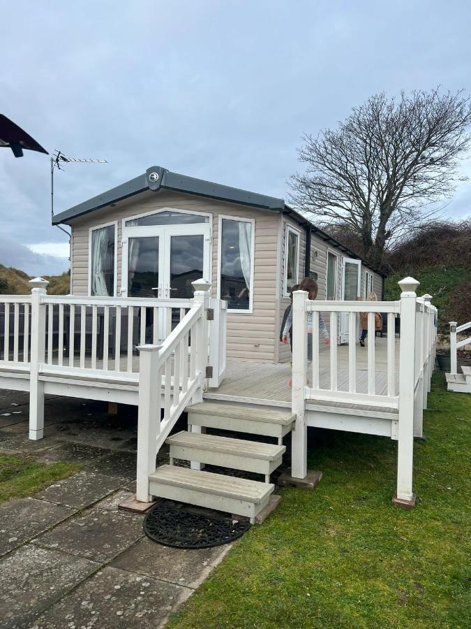 3 Bed Platinum Caravan Presthaven Sands Prestatyn Bagian luar foto